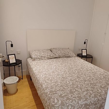 Private Rooms In Magdalena Street Madrid Exterior foto